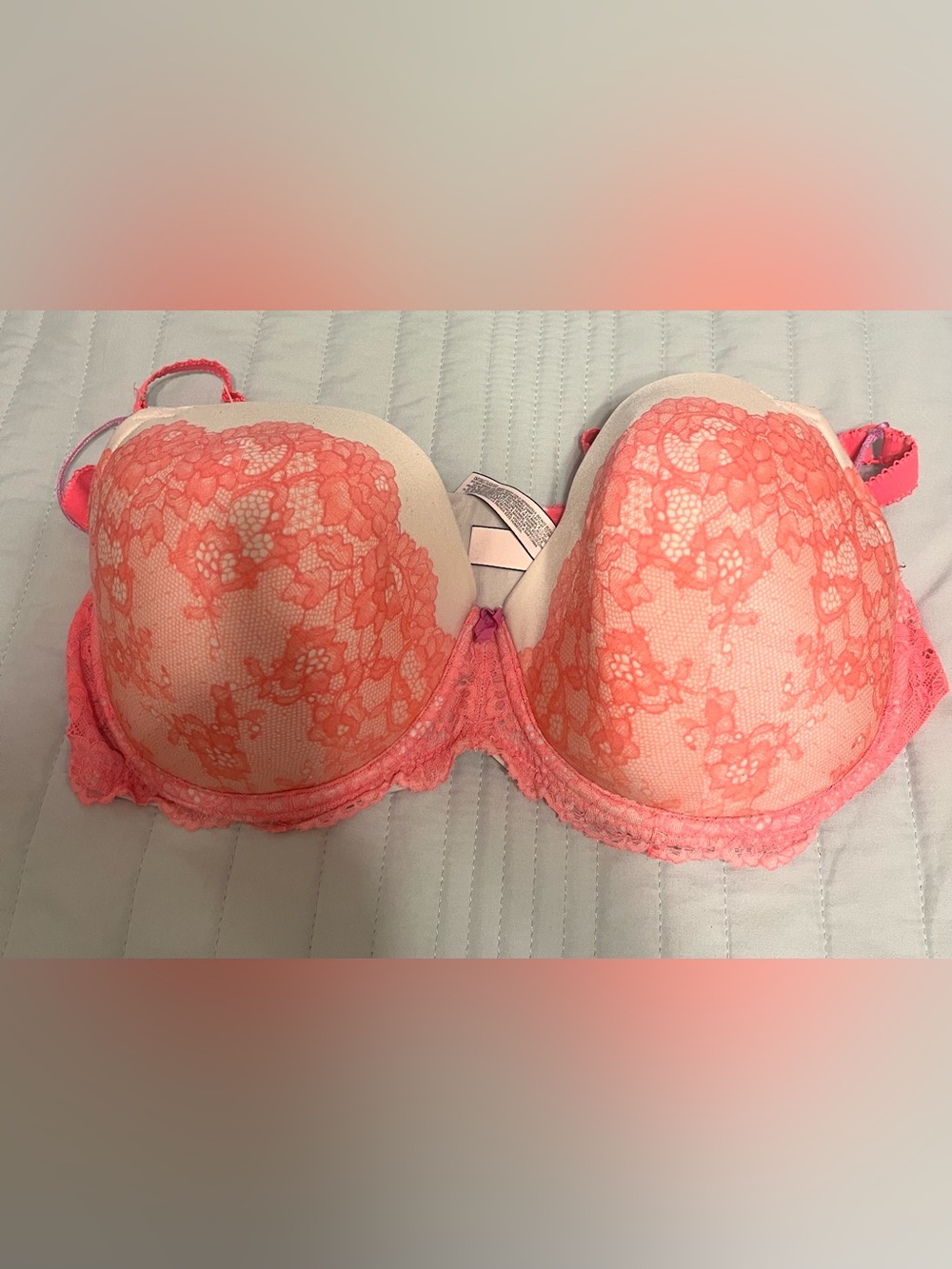 Pink Victoria's Secret Lace Push-Up Bra in Coral Pink-40DD